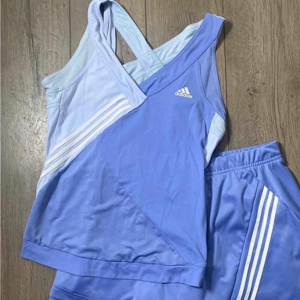 Adidas athleisure tennis matching skirt and top